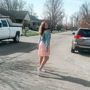 Meet your Posher, Ellah